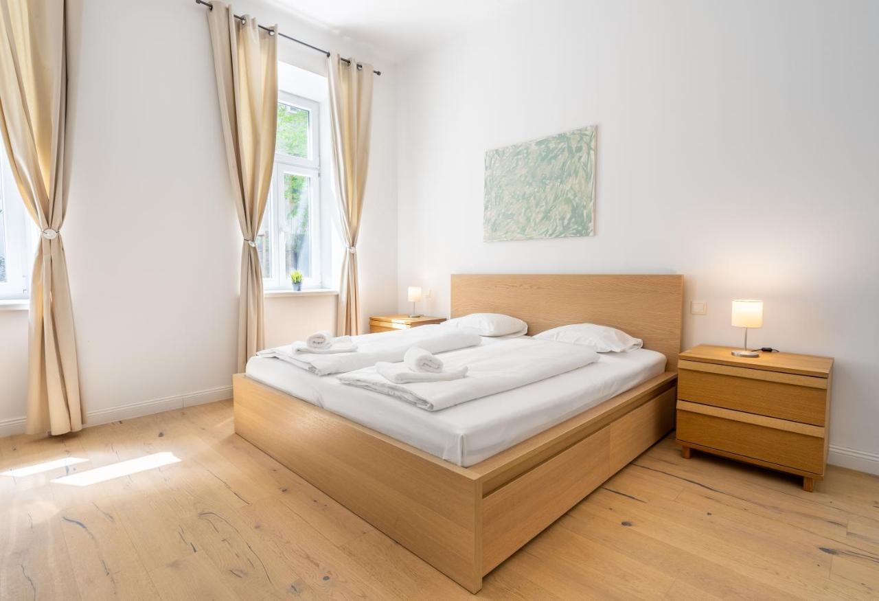 Cottageviertel - Stilvolles Apartment In Parknahe Bécs Kültér fotó