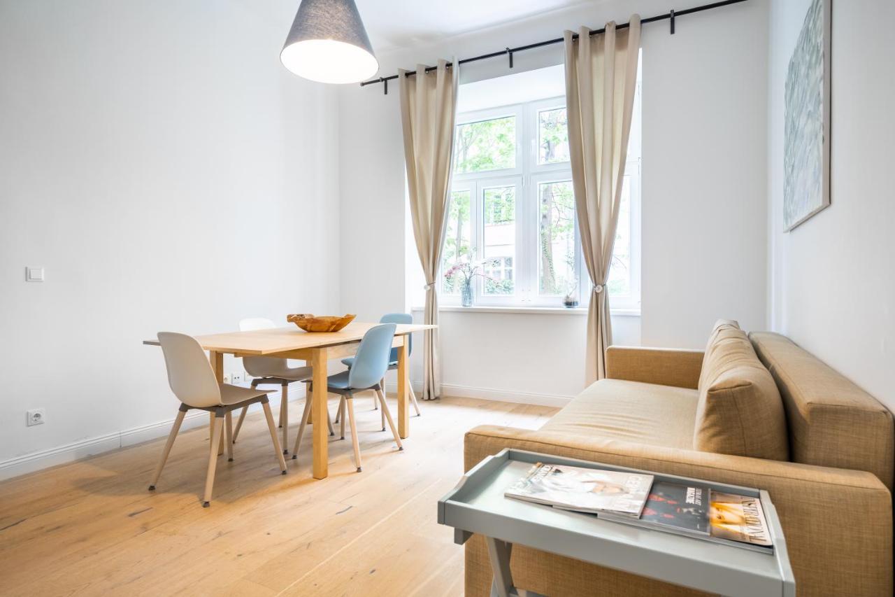 Cottageviertel - Stilvolles Apartment In Parknahe Bécs Kültér fotó