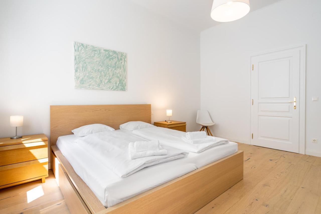 Cottageviertel - Stilvolles Apartment In Parknahe Bécs Kültér fotó
